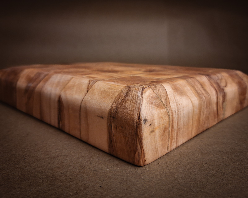 End-Grain Cutting Board | Olive Wood | 25*20*4 cm